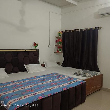 Hari Krishnam Residency Hotel Mathura Buitenkant foto