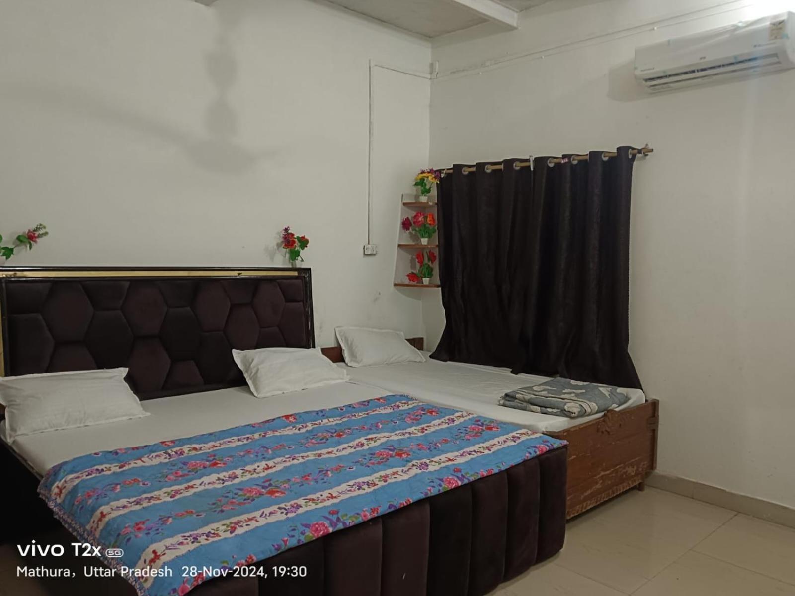 Hari Krishnam Residency Hotel Mathura Buitenkant foto